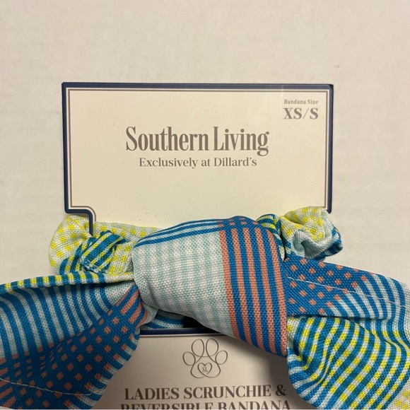 Southern Living Scrunchie & Pet Reversible Bandana Matching Set Sz XS/S NWT - Picture 2 of 7